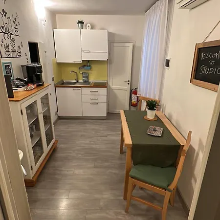 39 Bed & Breakfast